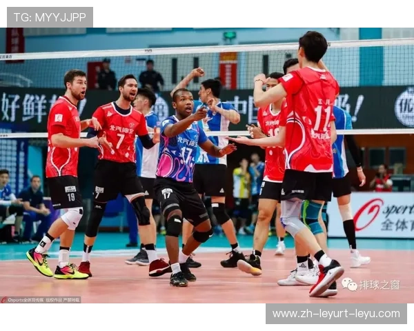 王哲林贡献两双表现 助力上海久事主场击败北京北汽